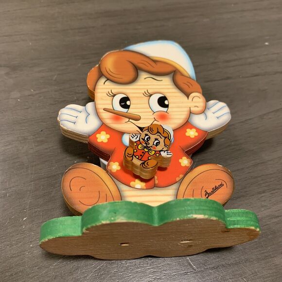Vintage Bartolucci Pinocchio Music Box Made in Italy spins to crank music - Picture 2 of 12